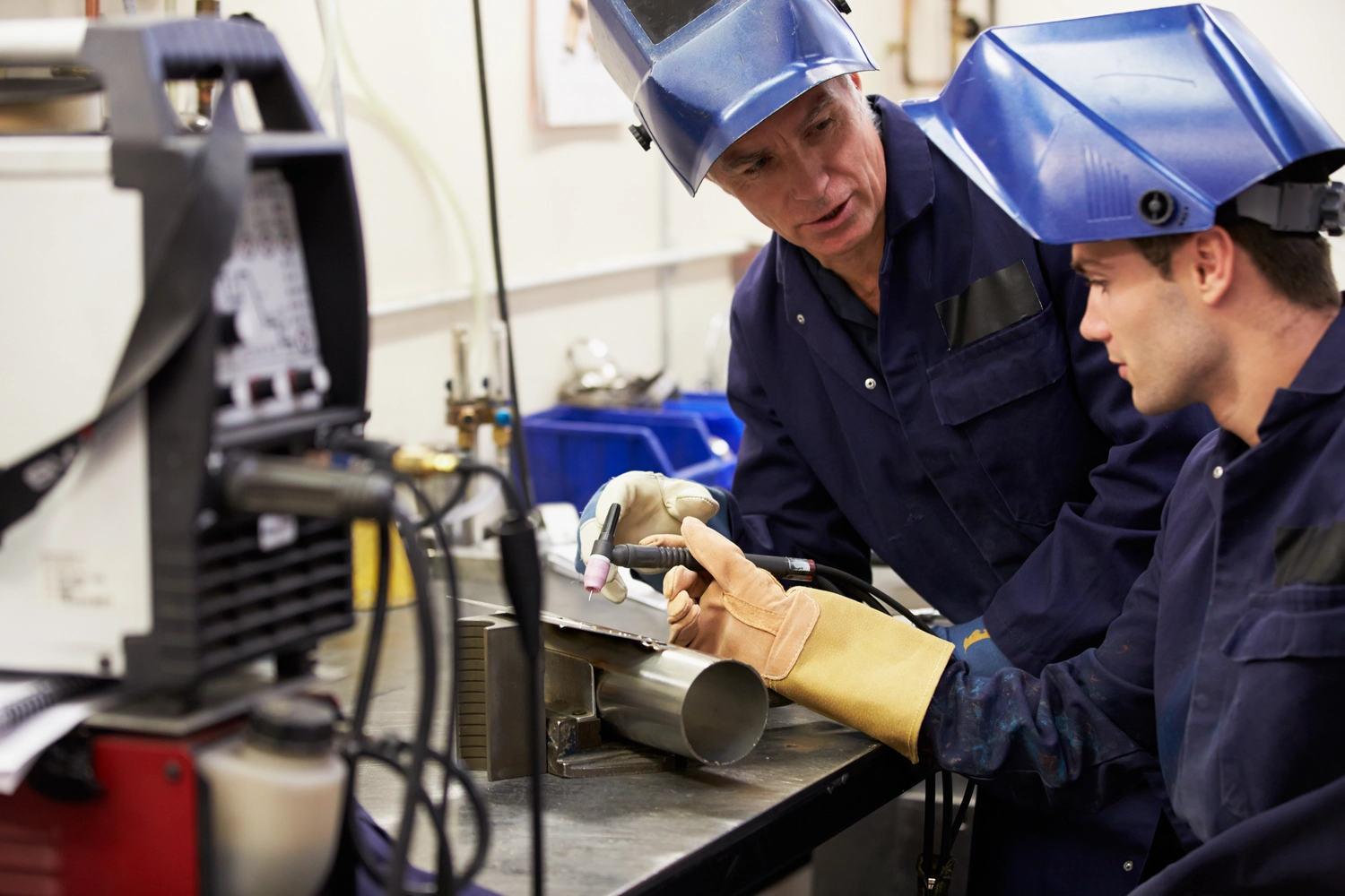 LWT - Lochtenberg Welding Technology - Engineer Teaching Apprentice To Use TIG Welding Machine 